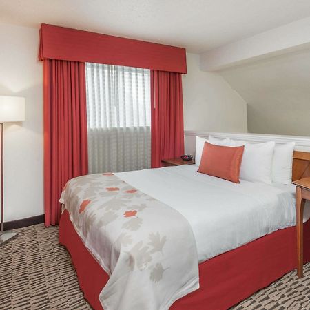 Value Suites Extended Stay - St Louis Мэриленд-Хайтс Экстерьер фото