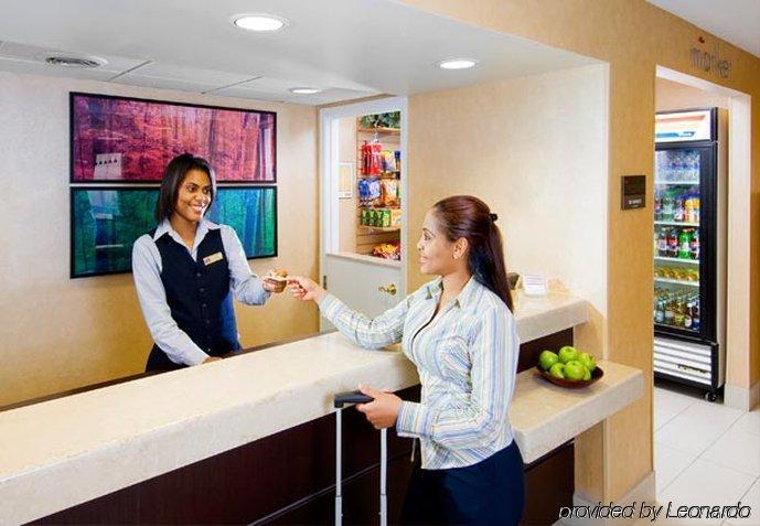 Value Suites Extended Stay - St Louis Мэриленд-Хайтс Экстерьер фото