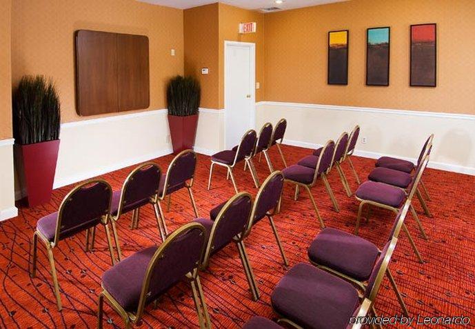 Value Suites Extended Stay - St Louis Мэриленд-Хайтс Экстерьер фото