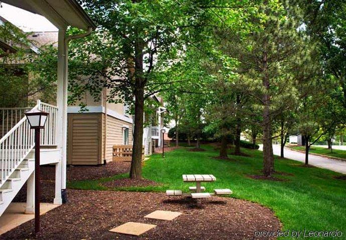 Value Suites Extended Stay - St Louis Мэриленд-Хайтс Экстерьер фото