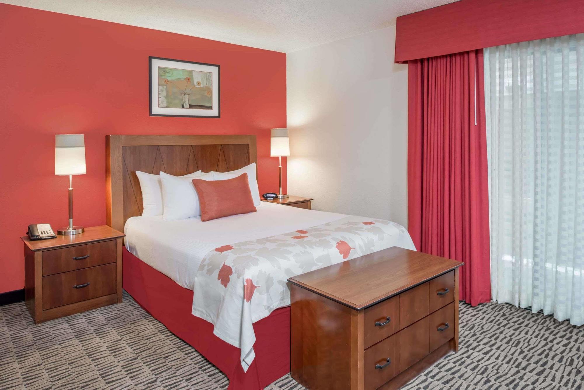 Value Suites Extended Stay - St Louis Мэриленд-Хайтс Экстерьер фото